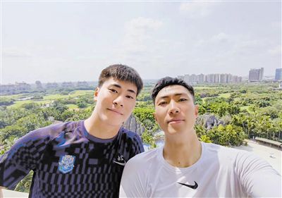亚州久久色
